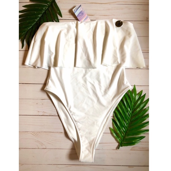 Forever 21 Other - Forever 21 | White One Piece ⭐️